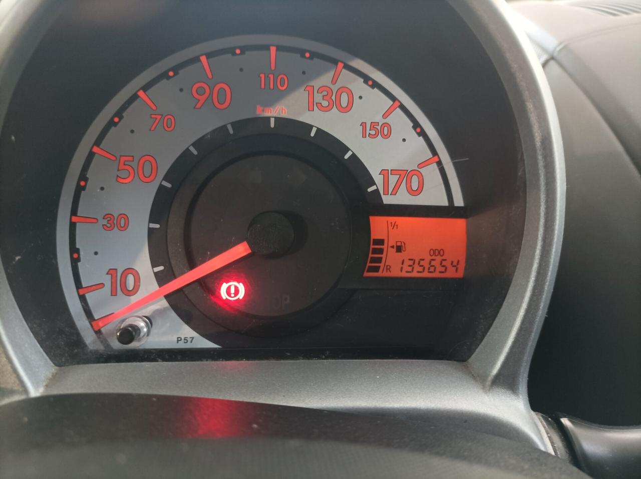 Citroen C1 1.0 5 porte airdream -135000KM