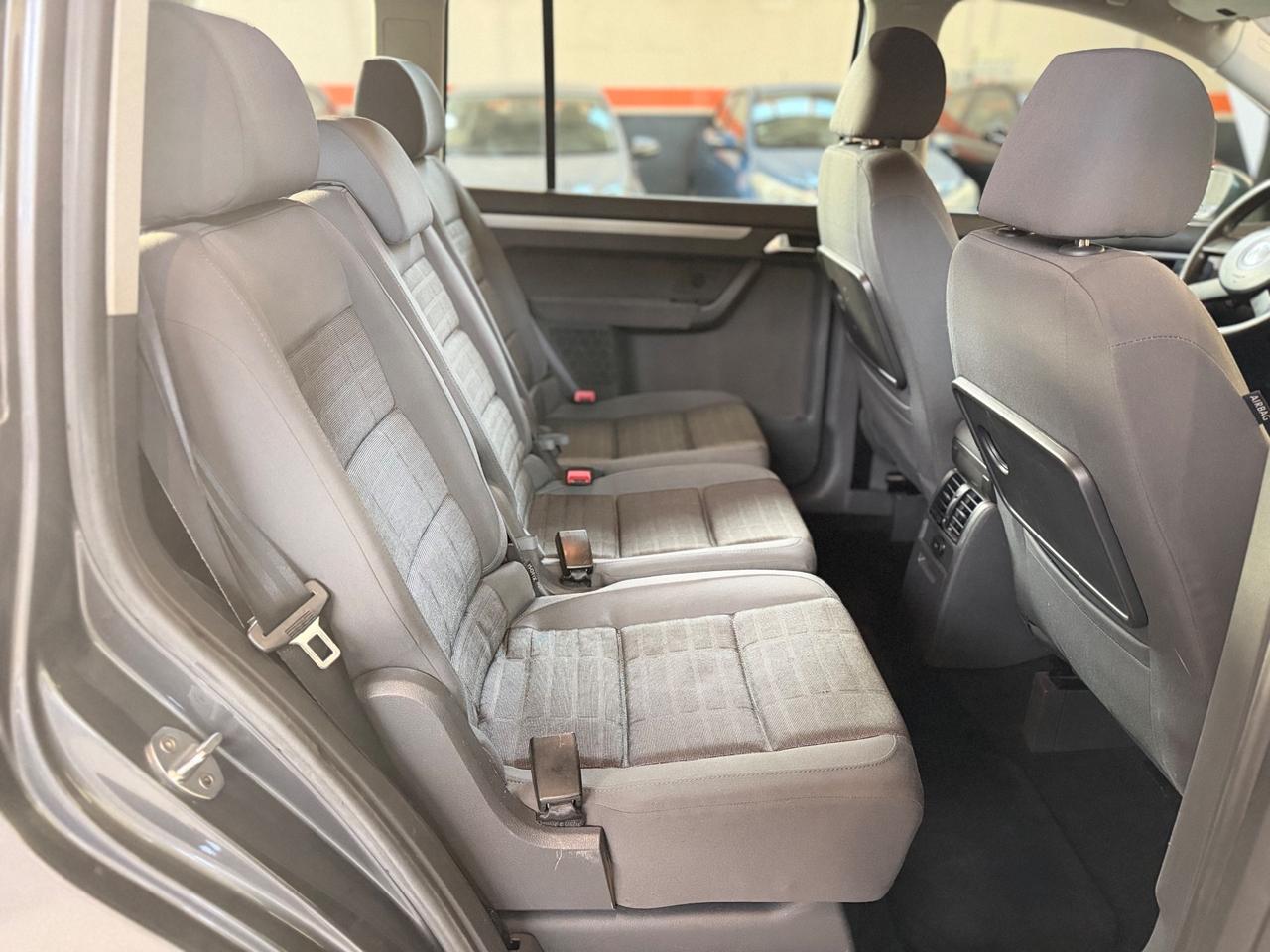 Volkswagen Touran 2.0 TDI DPF Highline AUTOCARRO