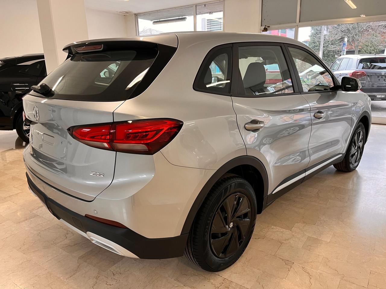 Mg ZS 1.5L 5MT Standard