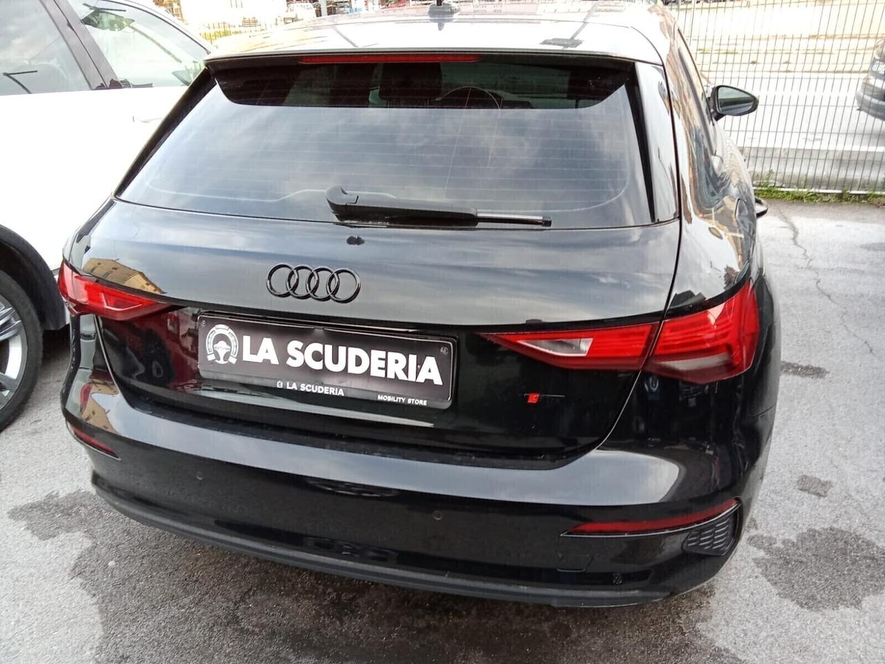 Audi A3 SPORTBACK 2.0TDI 150 cv S tronic S line edition