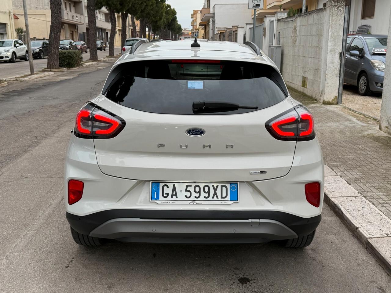 Ford Puma 1.0 EcoBoost Hybrid LED NAVI Titanium