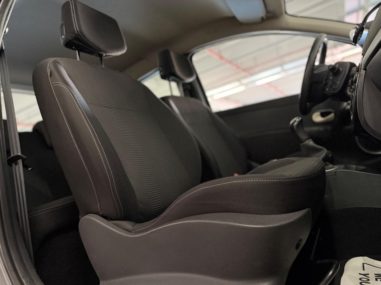 Renault Clio 1.2 16V 3 porte Dynamique