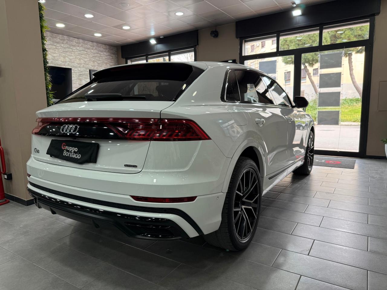 Audi Q8 50 TDI 286 CV quattro tiptronic Sport