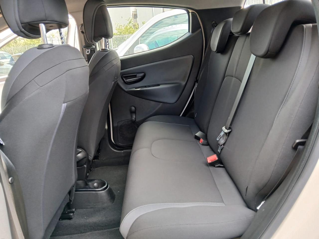 Lancia Ypsilon 1.2 69 CV 5 porte GPL Ecochic Gold
