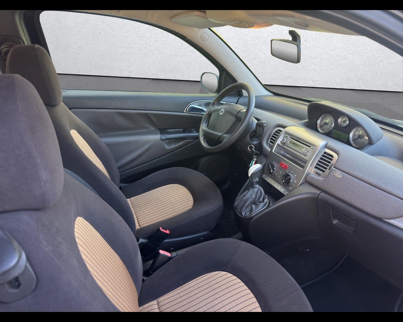 LANCIA Ypsilon 2ª serie - Ypsilon 1.2 Oro Giallo