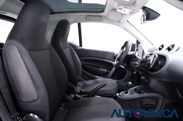 SMART ForTwo 70 1.0 TWINAMIC TETTO PANORAMA NEOPATENTATI