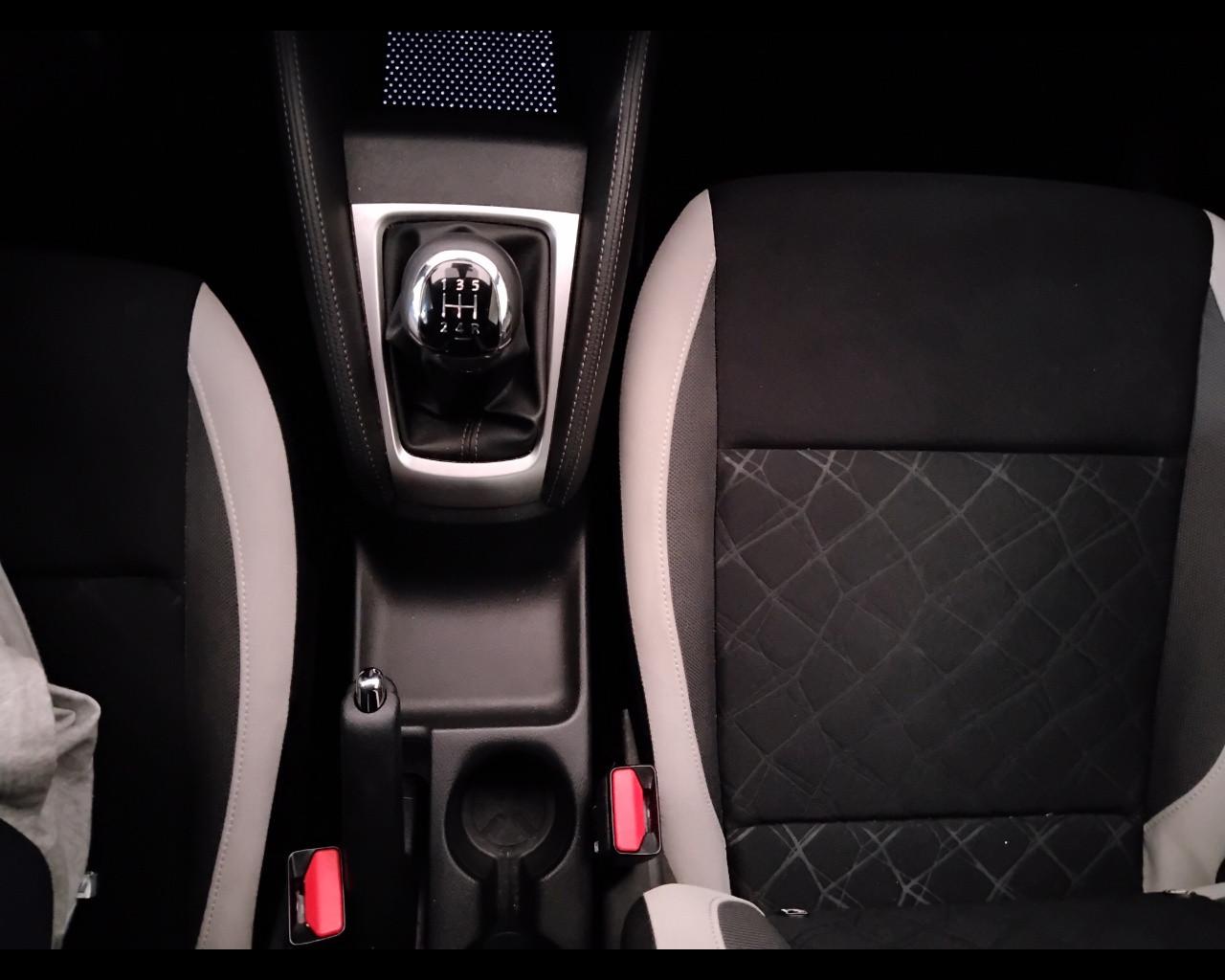 NISSAN Micra V 2017 - Micra 0.9 N-Connecta 90cv
