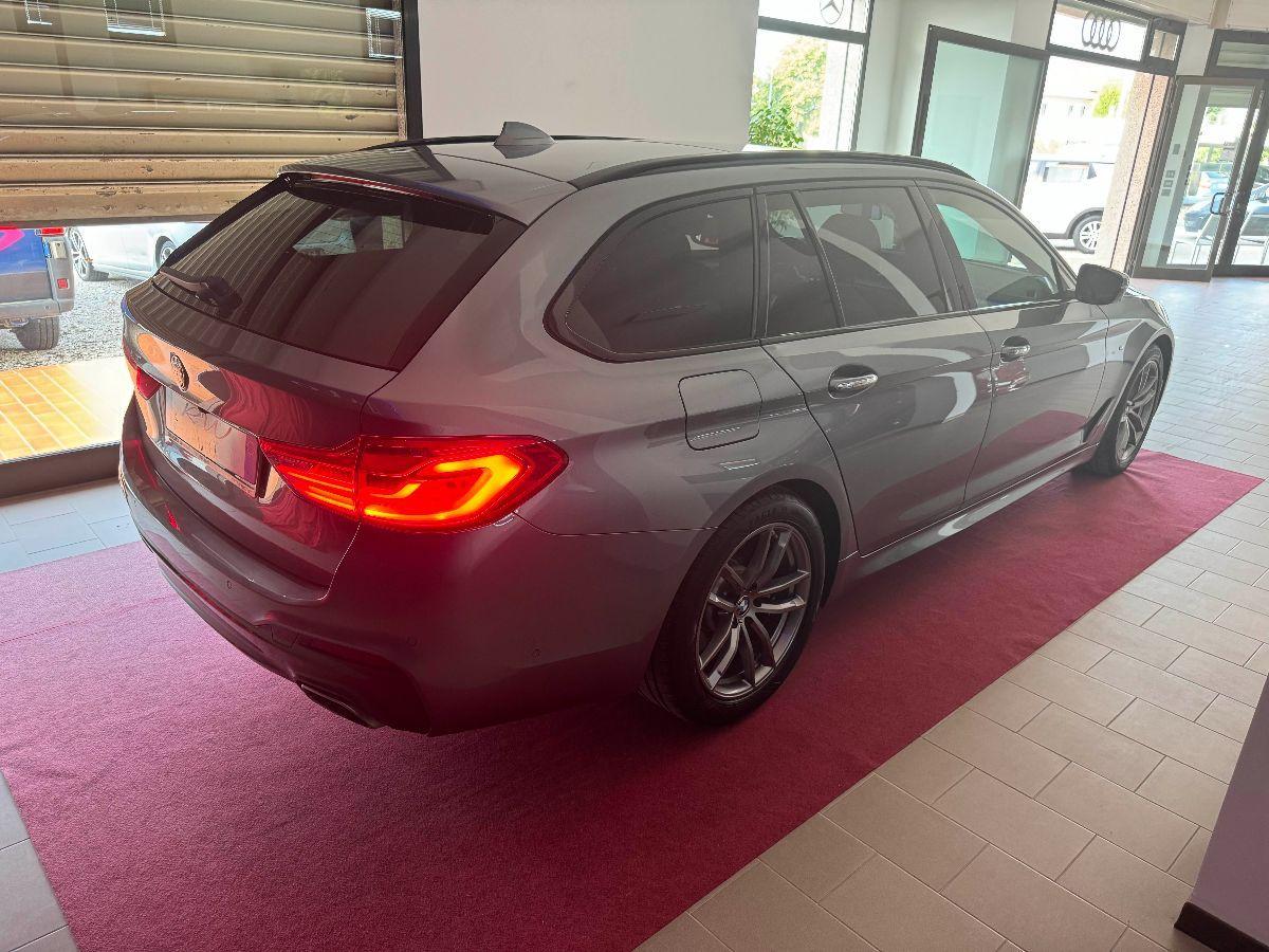 BMW - Serie 5 520 Touring Msport