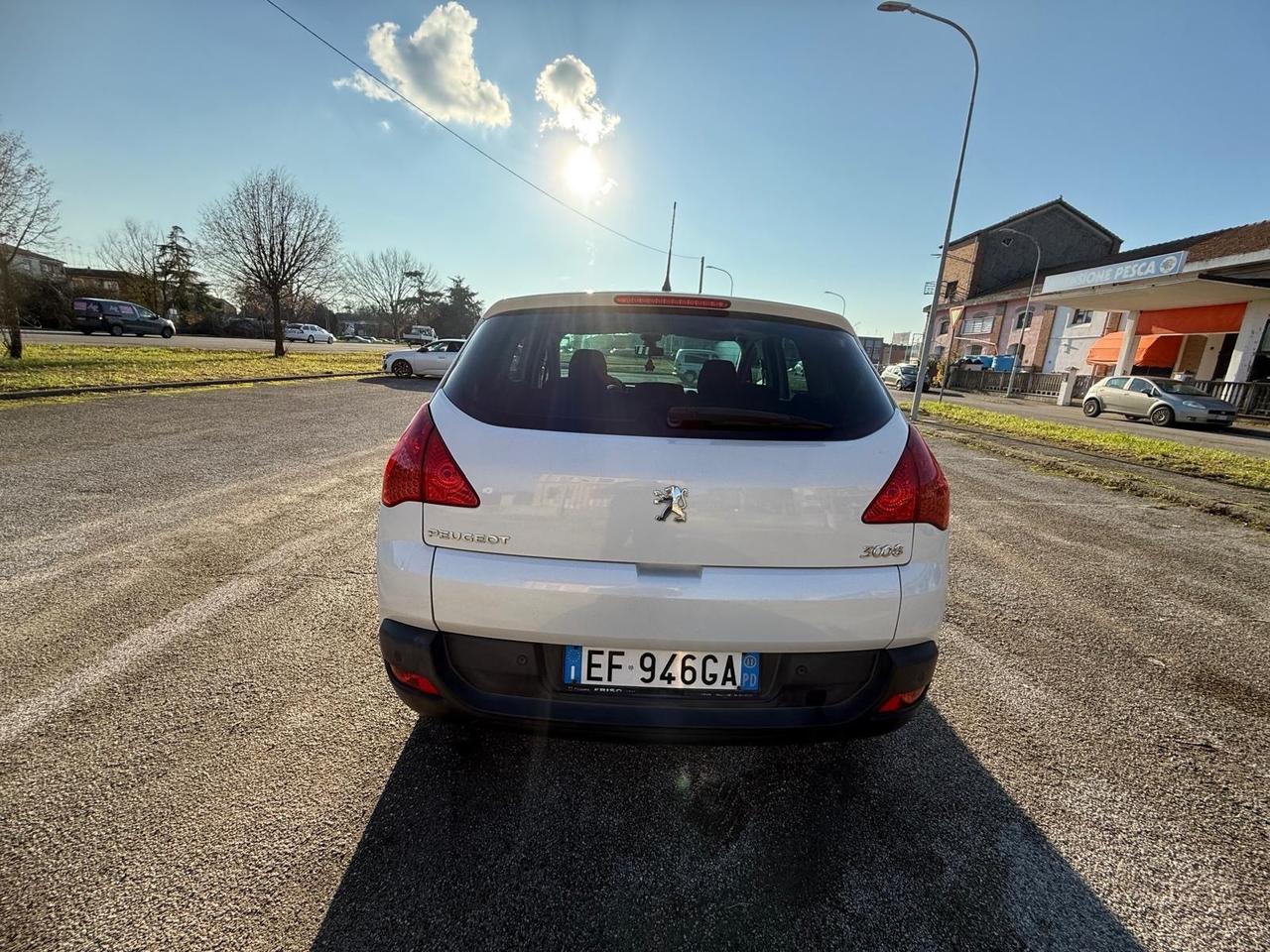 Peugeot 3008 1.6 HDi 112CV Business