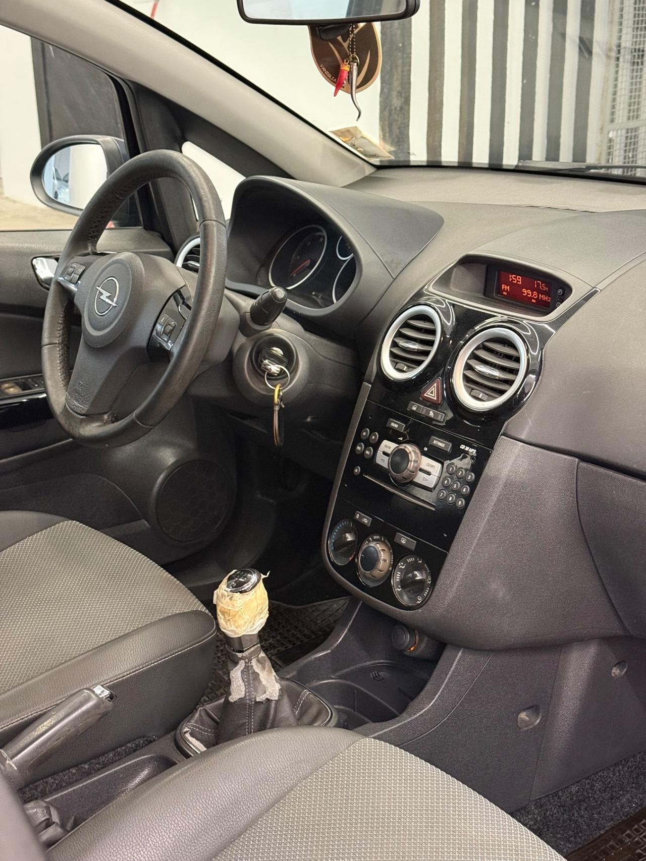 Opel Corsa 1.3 CDTI 90CV 5 porte Cosmo