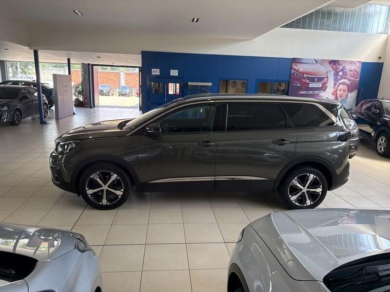 Peugeot 5008 PureTech Turbo 130 EAT8 S&S Allure