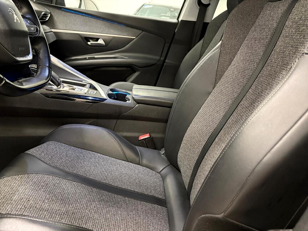 Peugeot 3008 ALLURE BlueHDi 130 EAT8 SPOTICAR