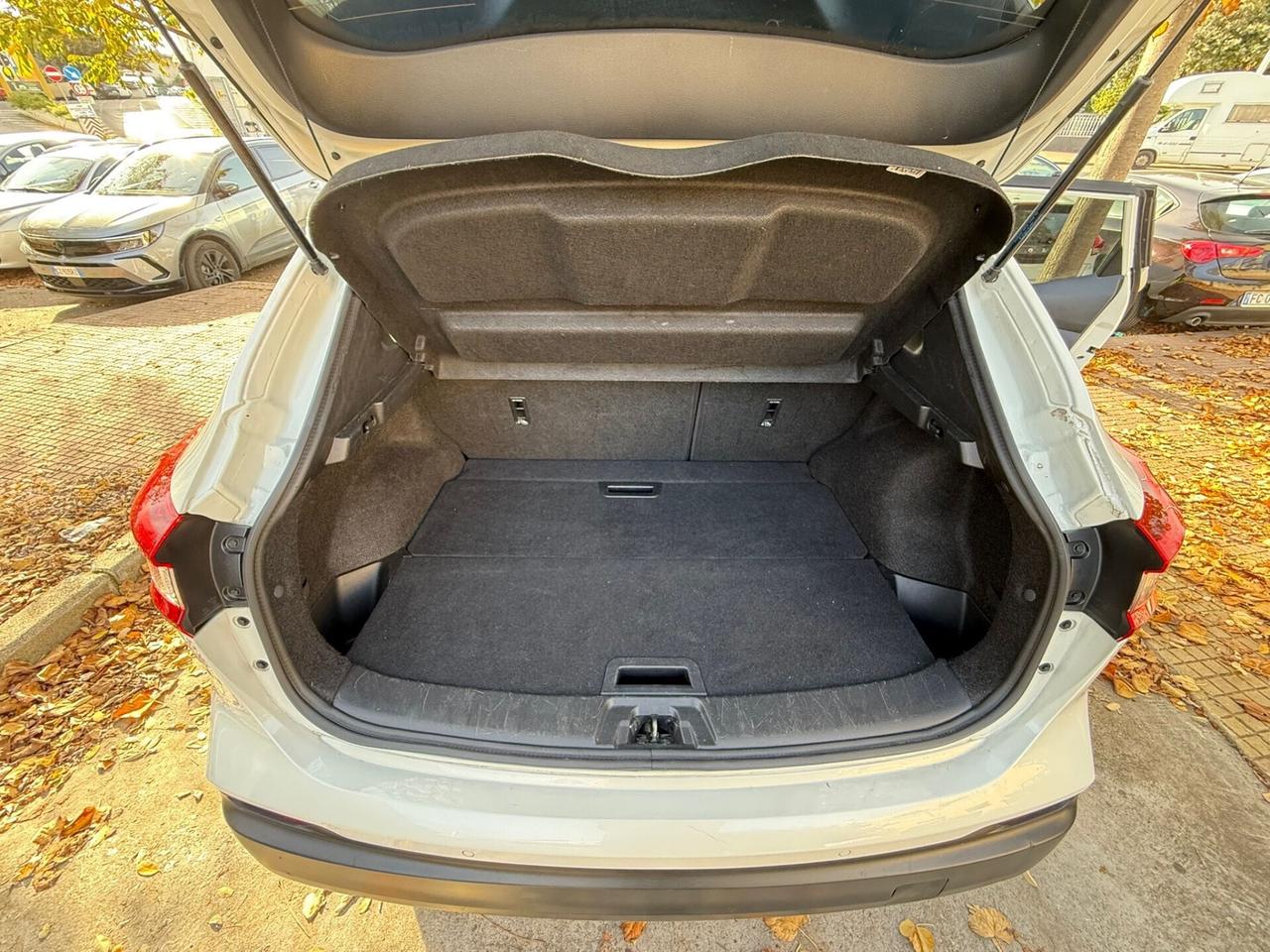 Nissan Qashqai KM- 56.000! 1.6 DIESEL 130 HP