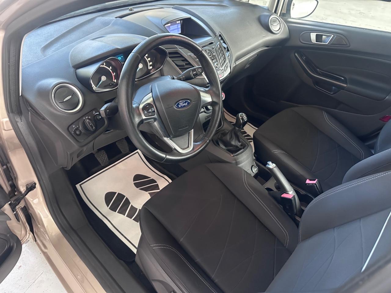 Ford Fiesta 1.0 80CV 5 porte Titanium