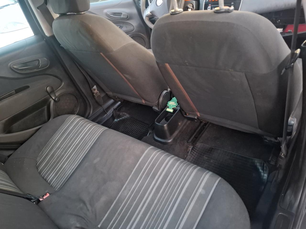 Fiat Punto 1.4 8V 5 porte Easypower Lounge
