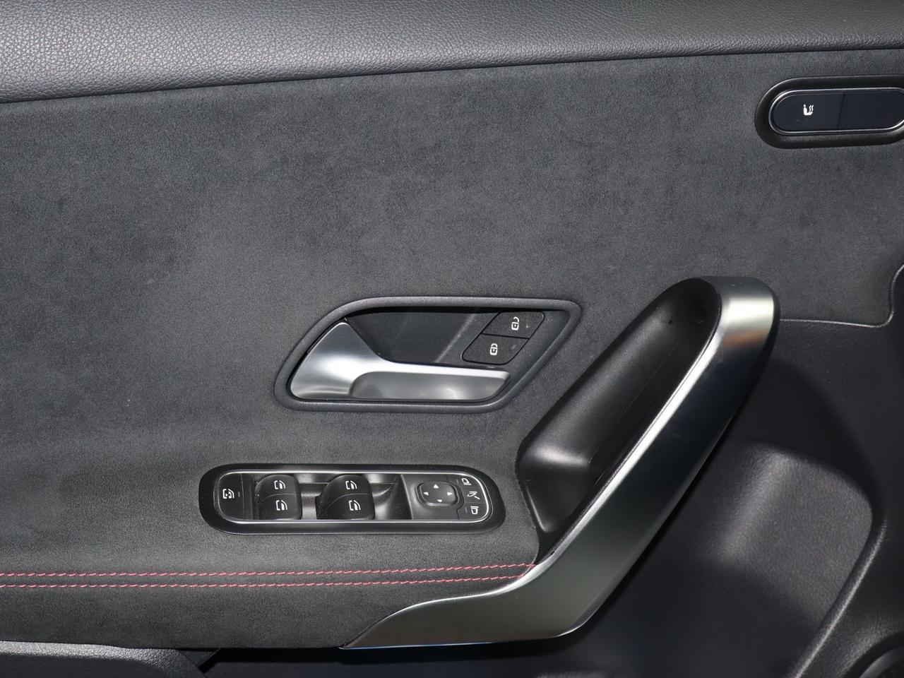 Mercedes-Benz A 200 AMG Line Premium A 200 D #9923