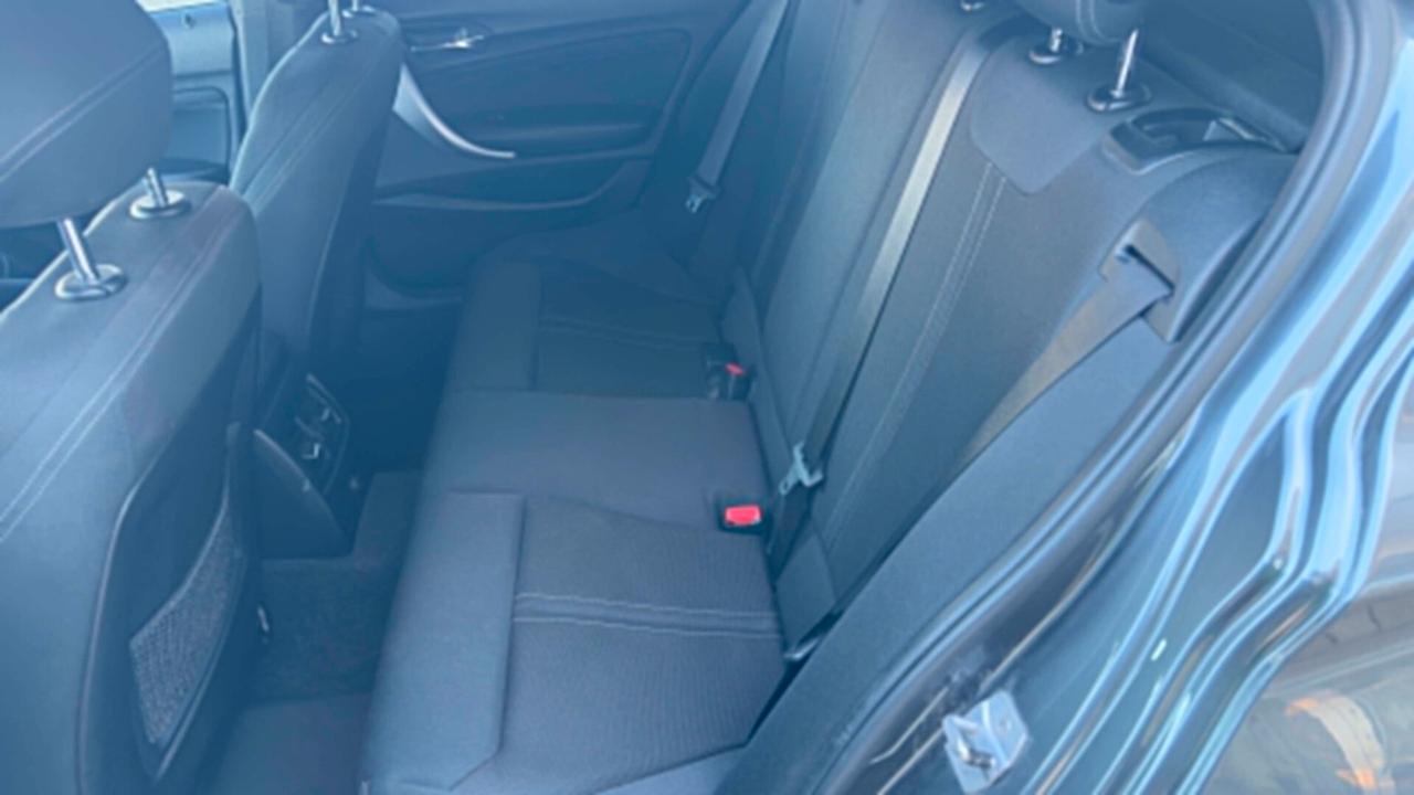 Bmw 116 116d 5p. Msport