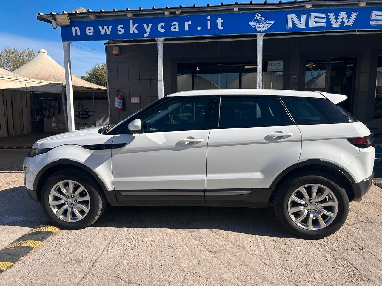 Land Rover Range Evoque 2.0 TD4 150 CV 5p. SE
