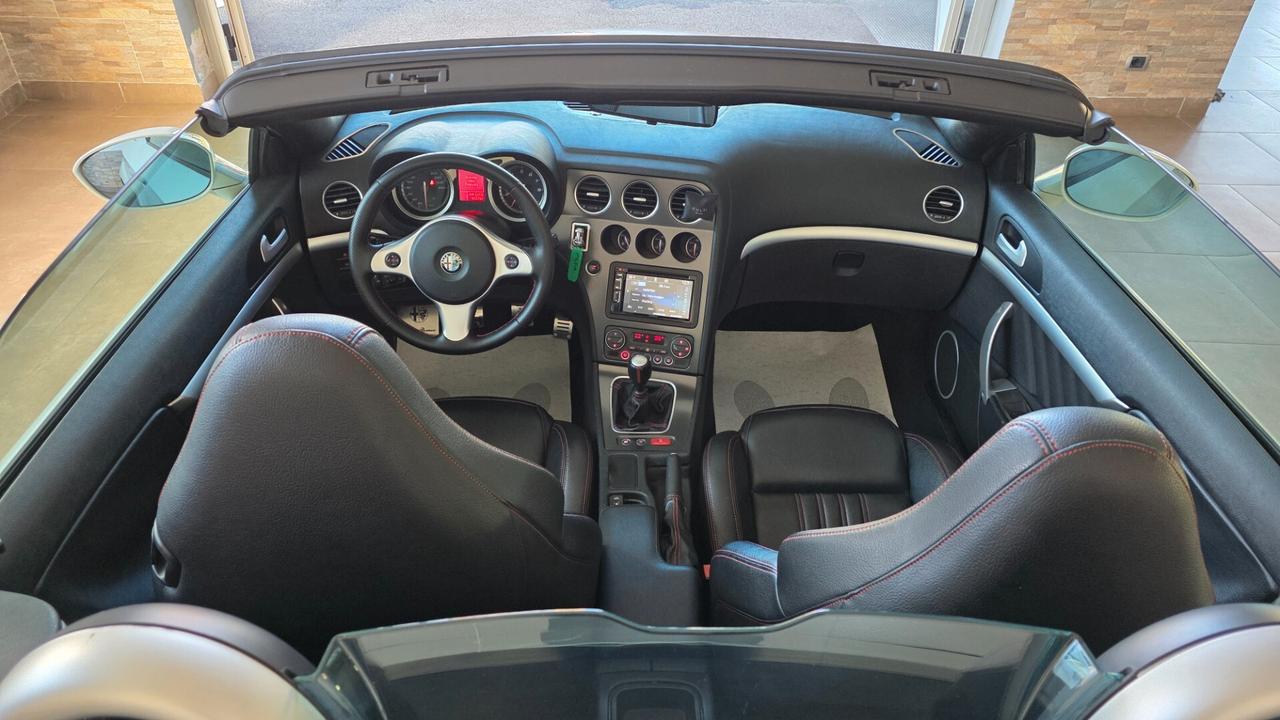Alfa Romeo Spider 2.2 JTS Selespeed