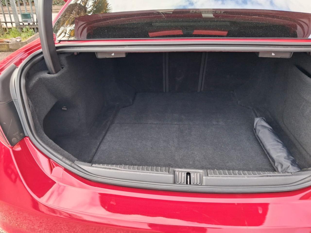 Alfa Romeo Giulia 2.2 Turbodiesel 160 CV AT8 B-Tech