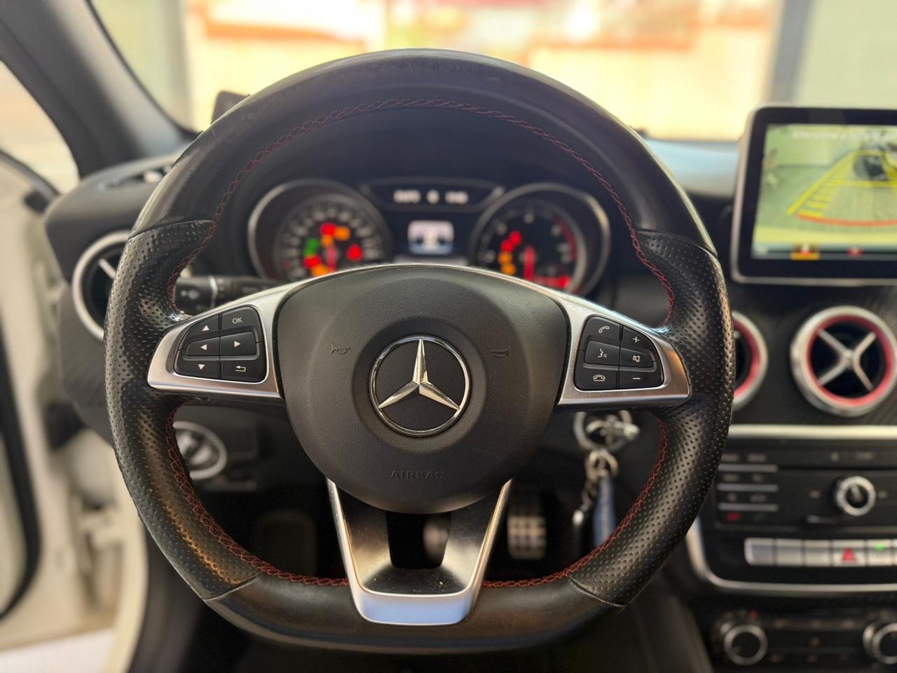 Mercedes-benz A 180d Premium