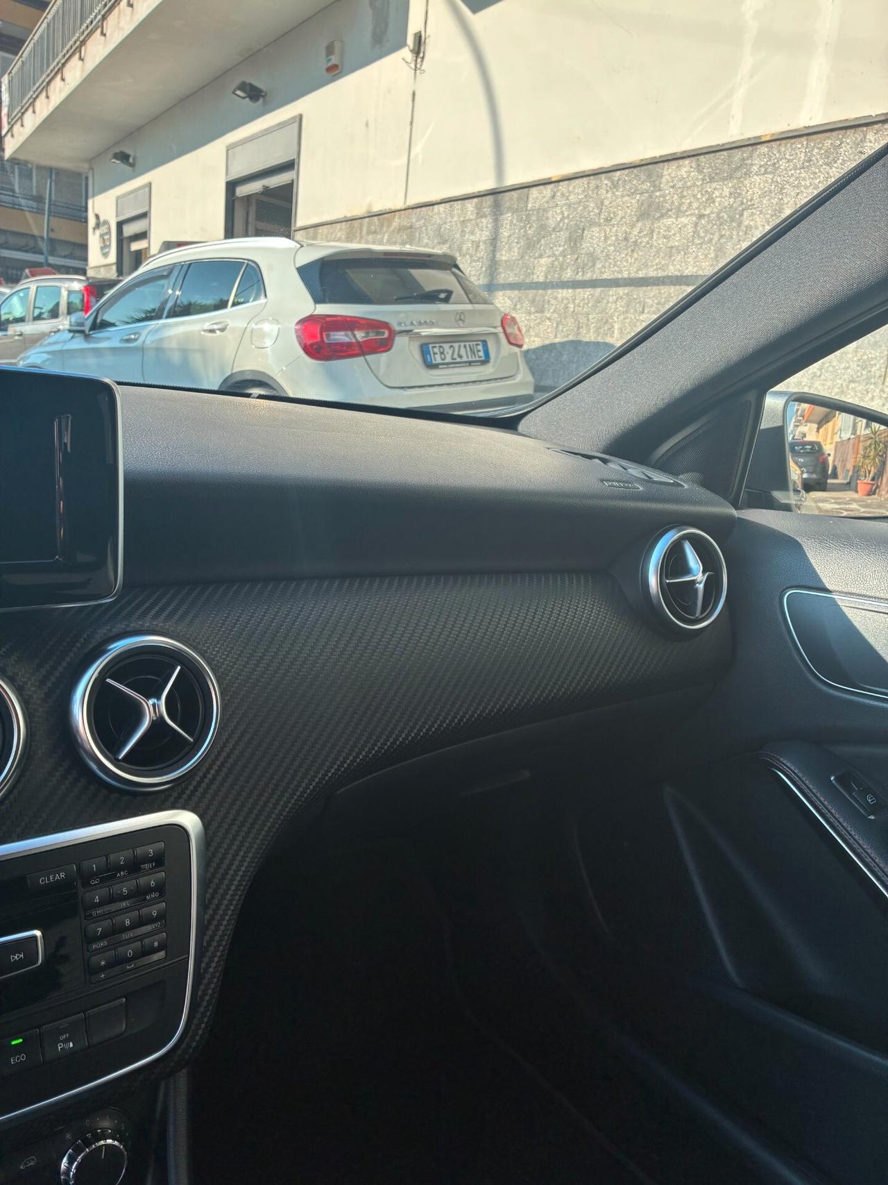 Mercedes-Benz A 180 D 1.5 110 CV AUTO PREMIUM AMG