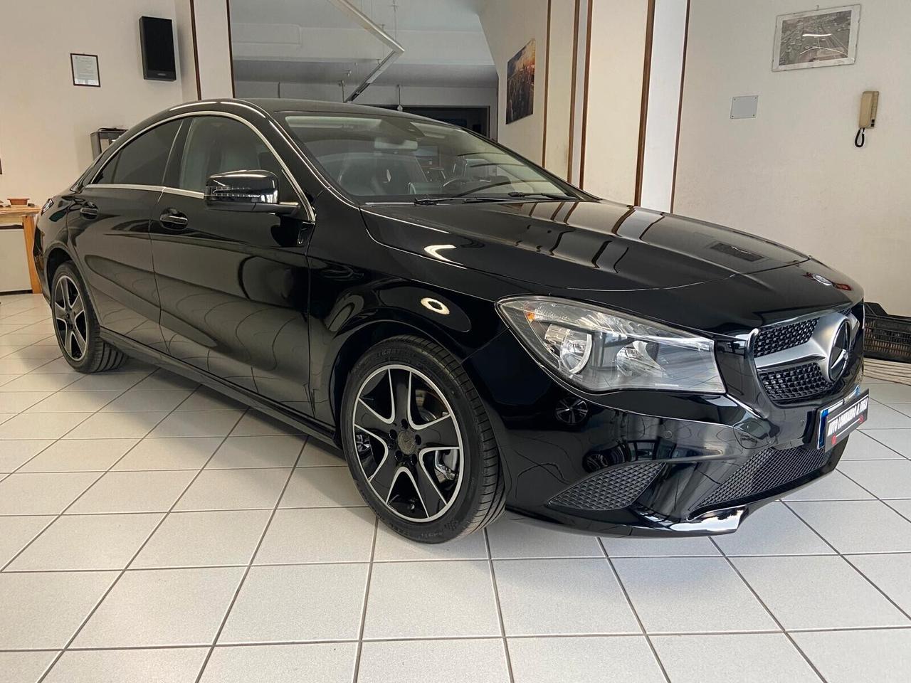 Mercedes-benz CLA 180 Premium Night Edition Pack
