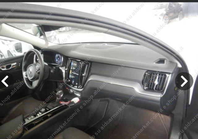 VOLVO V60 190 cv Geartronic Momentum km 52000 originali