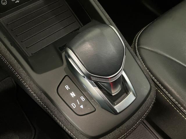 RENAULT ZOE Iconic R135 e-shif. Batt. Propr. Ricarica rapida!