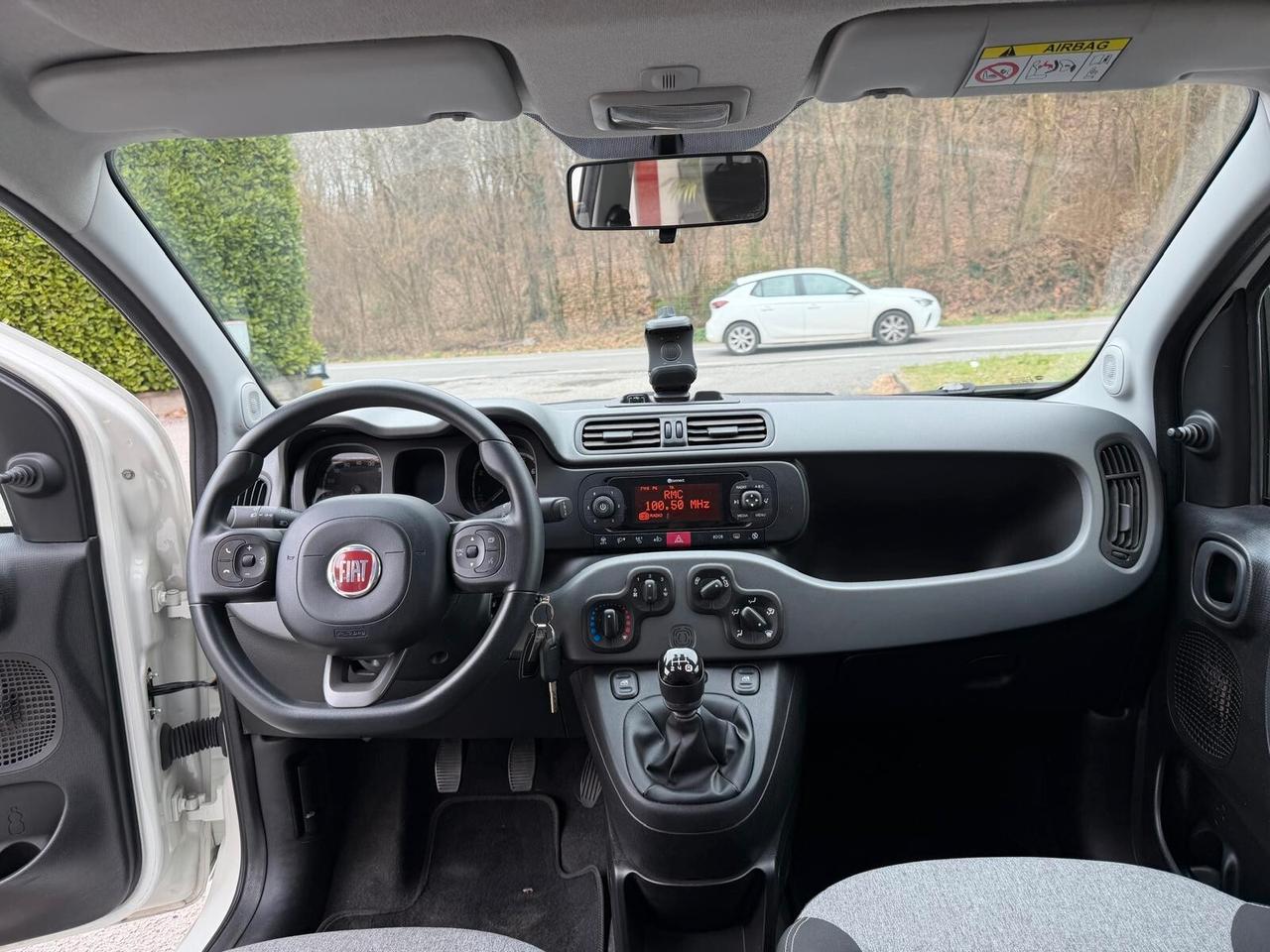 Fiat Panda 1.2 Lounge 5 POSTI NEOPATENTATI