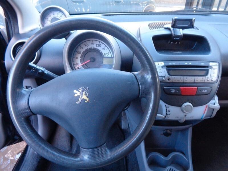 Peugeot 107 1.0 68CV 5p. Sweet Years