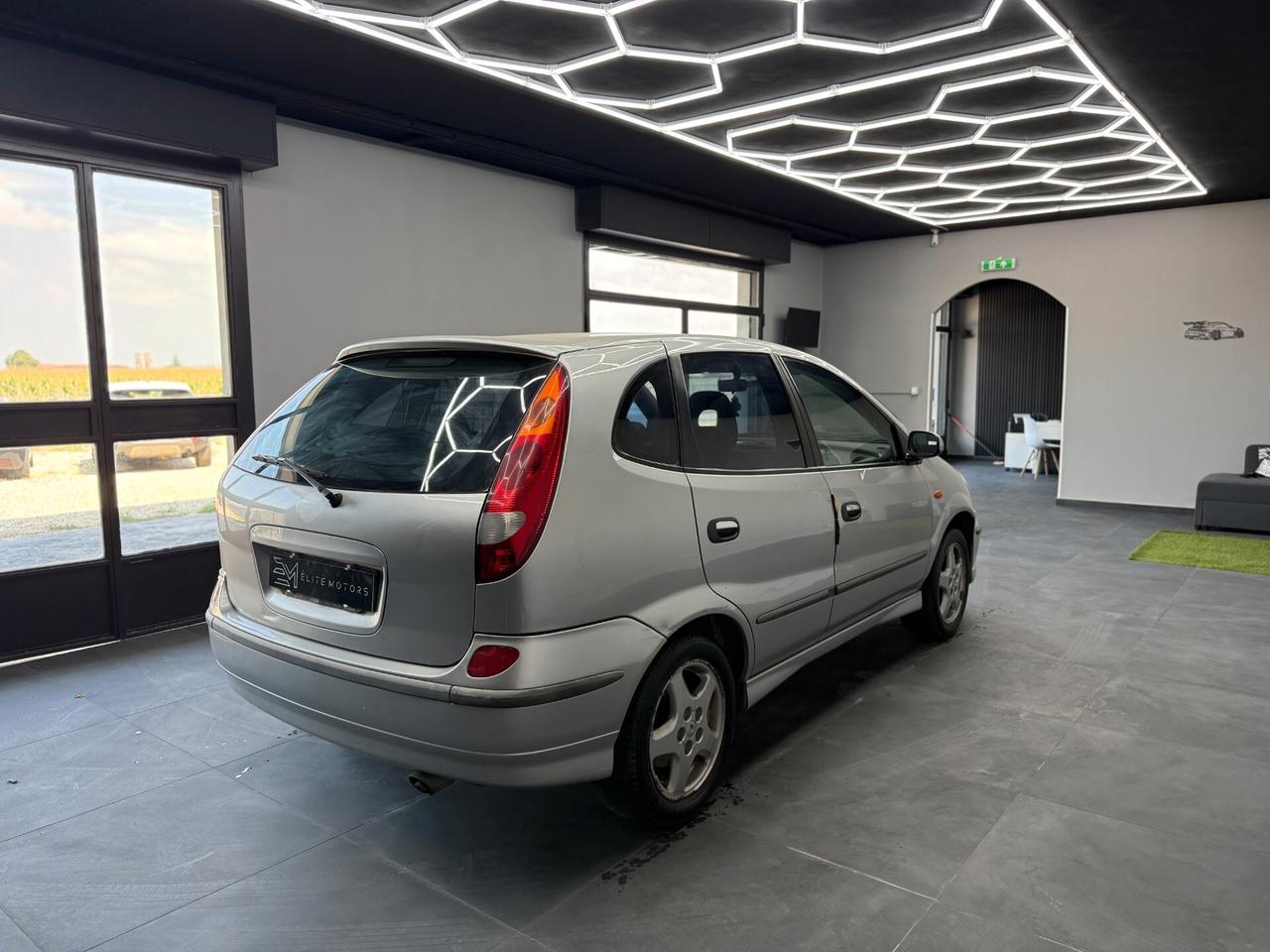 Nissan Almera Tino 1.5 dCi cat 5 porte Visia