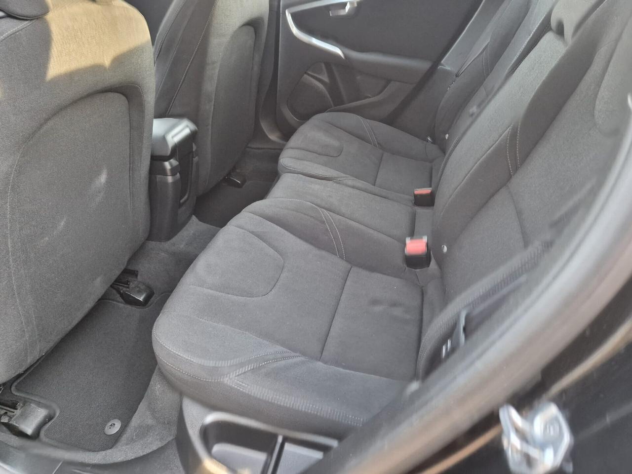 Volvo V40 D2 1.6 Kinetic E5B--IN PREPARAZIONE!