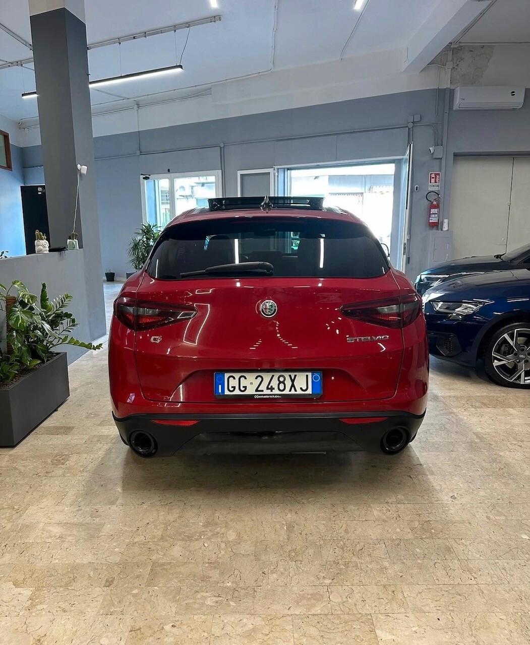 Alfa Romeo Stelvio 2.2 Turbodiesel 210 CV AT8 Q4 Executive
