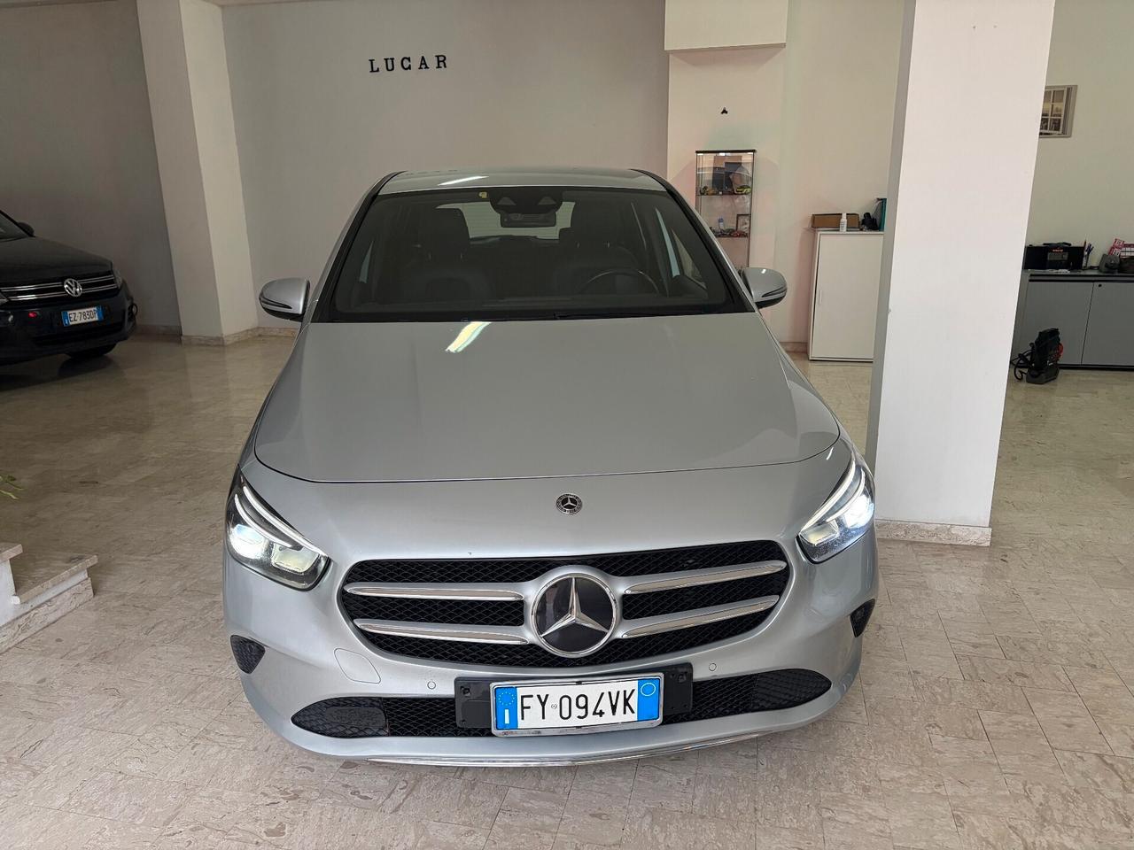 MERCEDES CLASSE B 180 d BUSINESS EXTRA