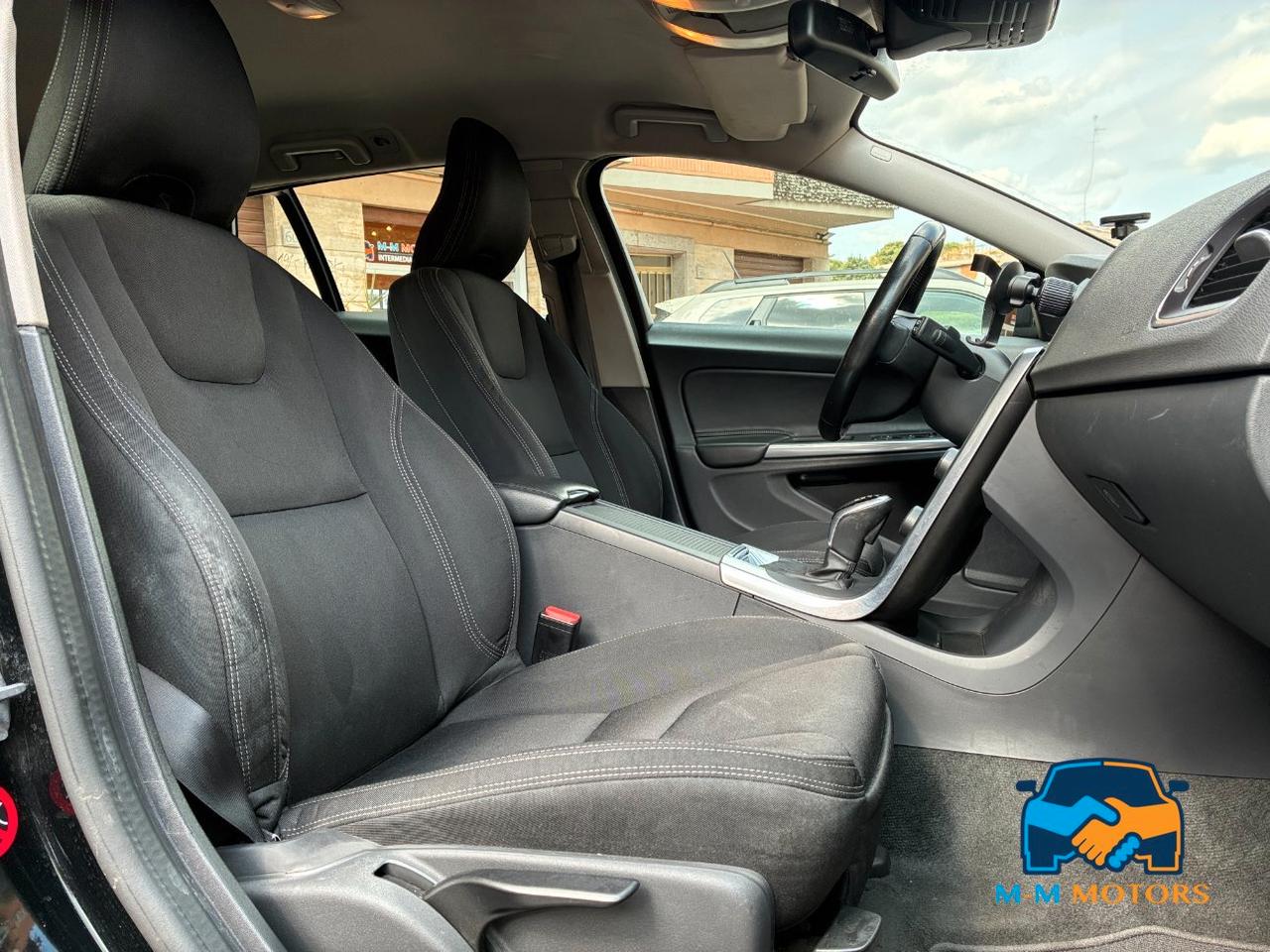 Volvo V60 2.0 d2 Business geartronic 120 cv