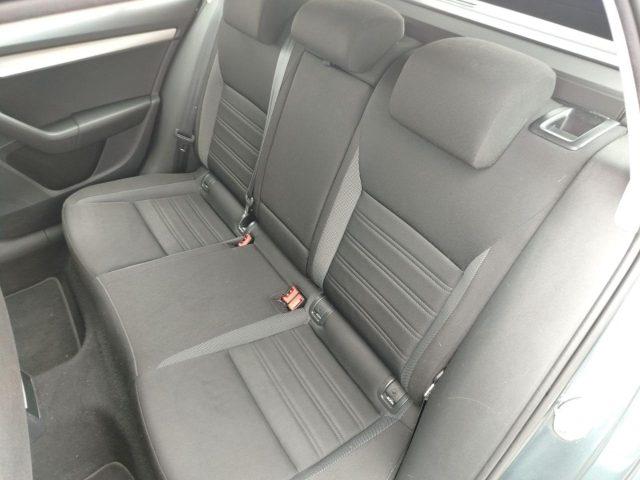 SKODA Octavia 2.0 TDI SCR 150 CV DSG Wagon Executive