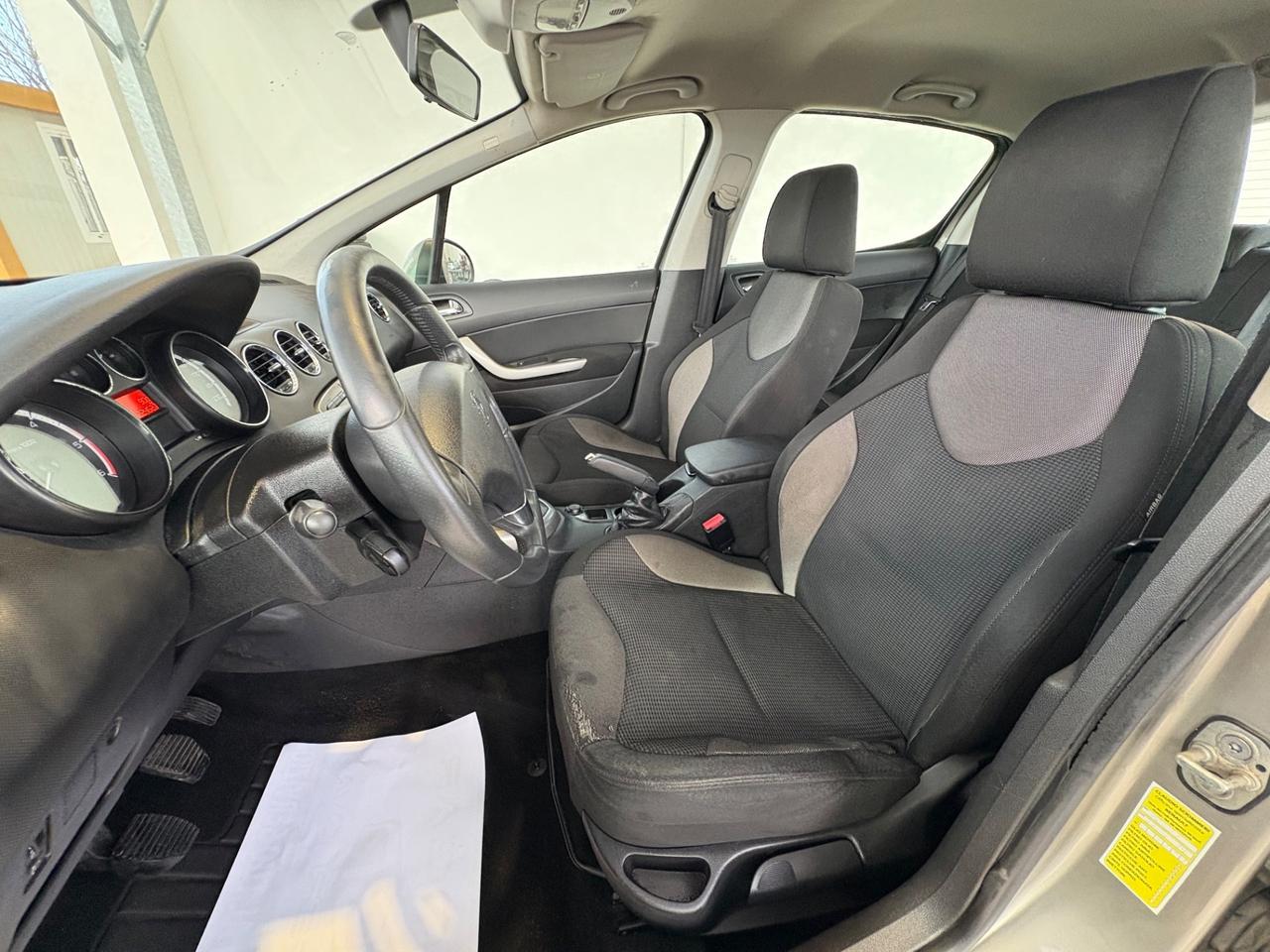 Peugeot 308 1.6 8V e-HDi 112CV Stop&Start 5p. Business