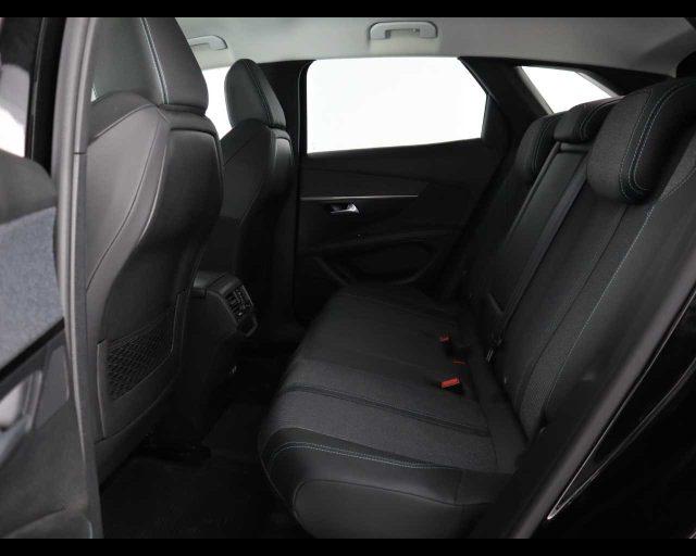 PEUGEOT 3008 PureTech Turbo 130 S&S Allure Pack