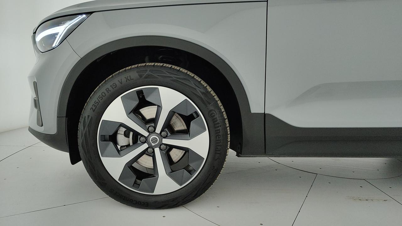 VOLVO XC40 2.0 b3 Core auto