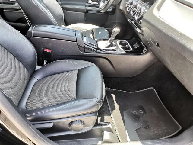 MERCEDES-BENZ B 180 d Executive