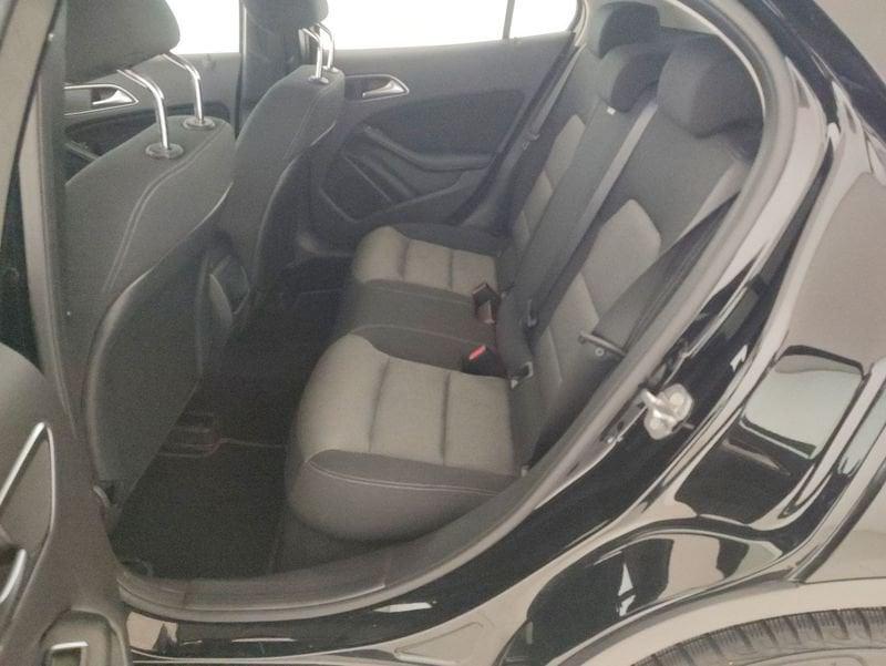 Mercedes-Benz GLA 200 d Sport auto
