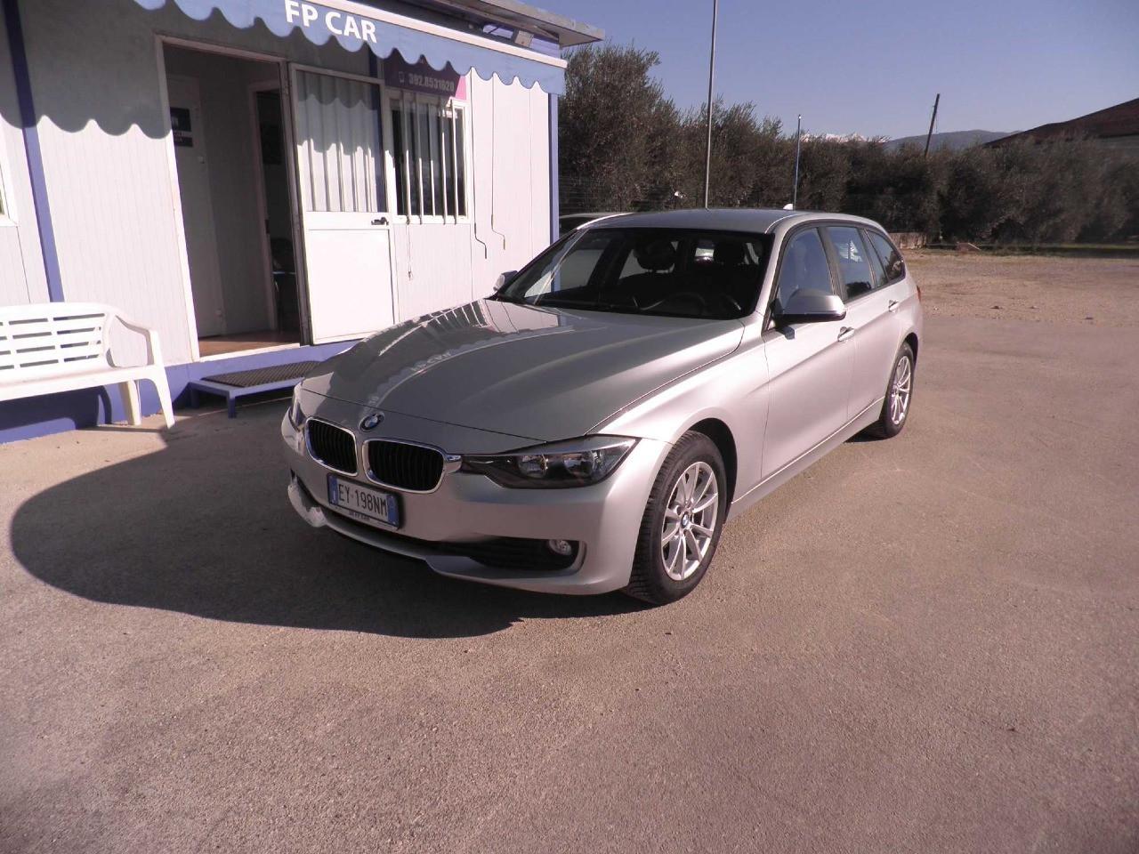 BMW Serie 3 318d Touring Modern