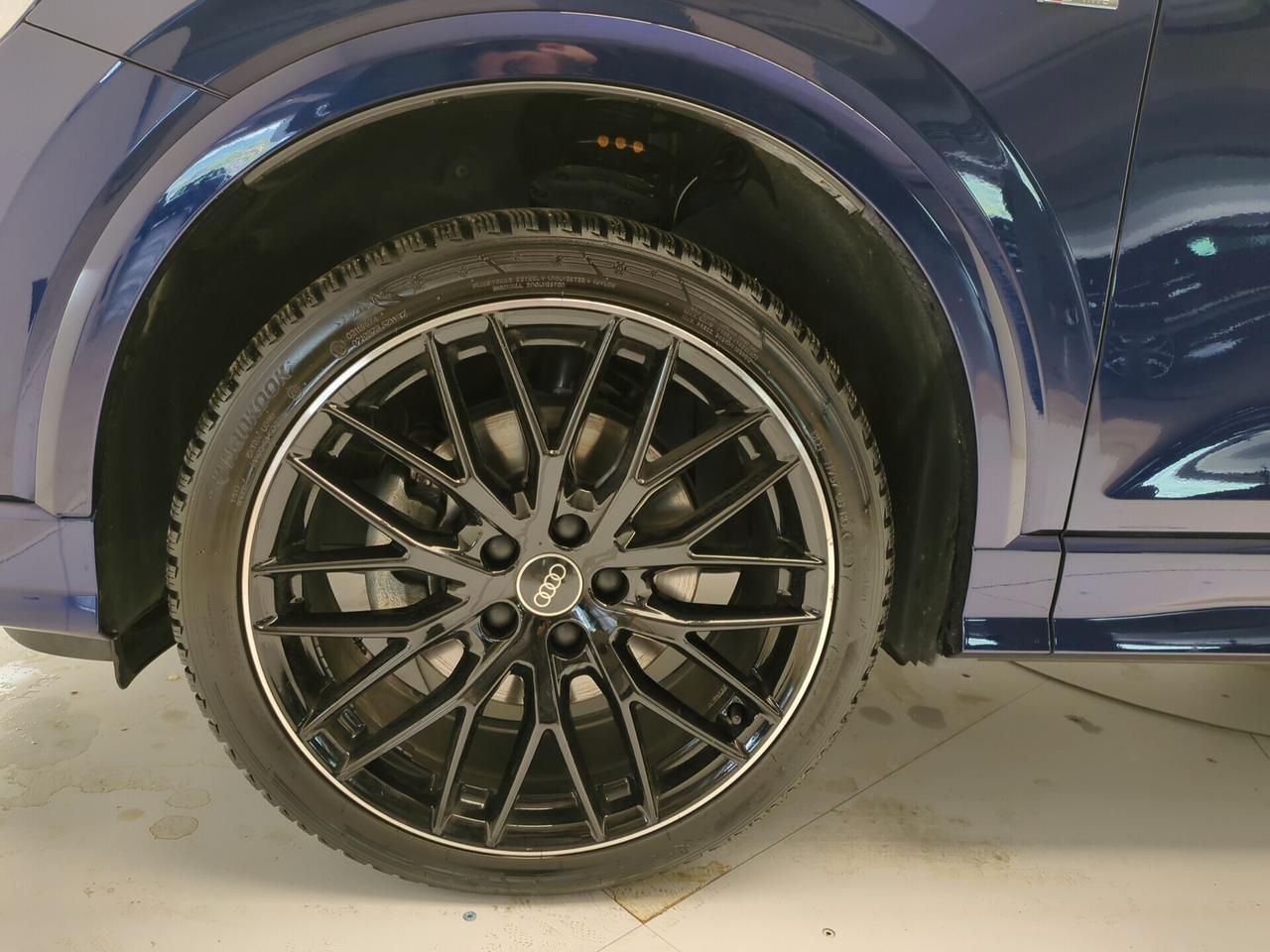 Audi Q2 35 TDI quattro S tronic line Edition