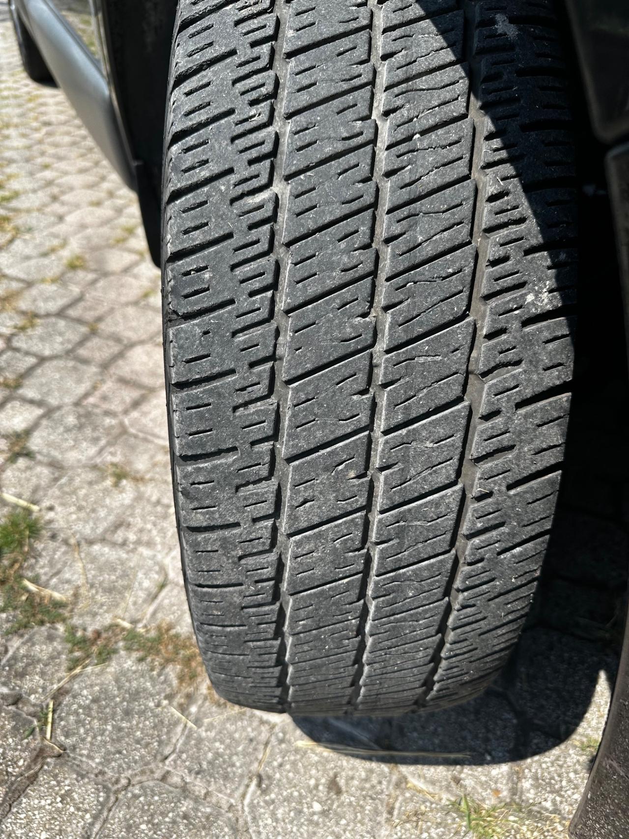 Renault Trafic T29 2.5 dCi OMOLOFATO PER DISABILI