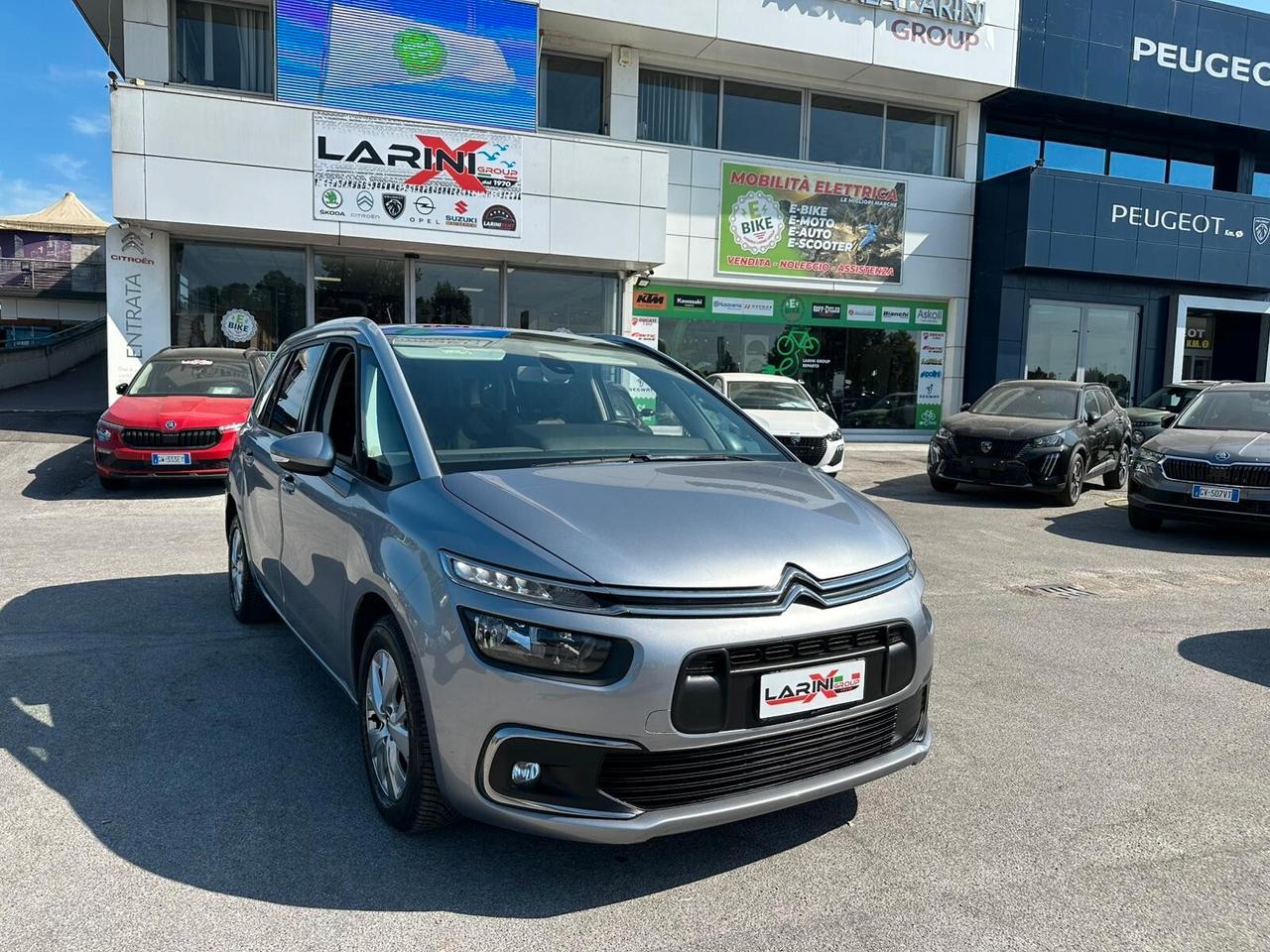 Citroen Grand C4 SpaceTourer Grand C4 SpaceTourer BlueHDi 160 S&S EAT8 Shine
