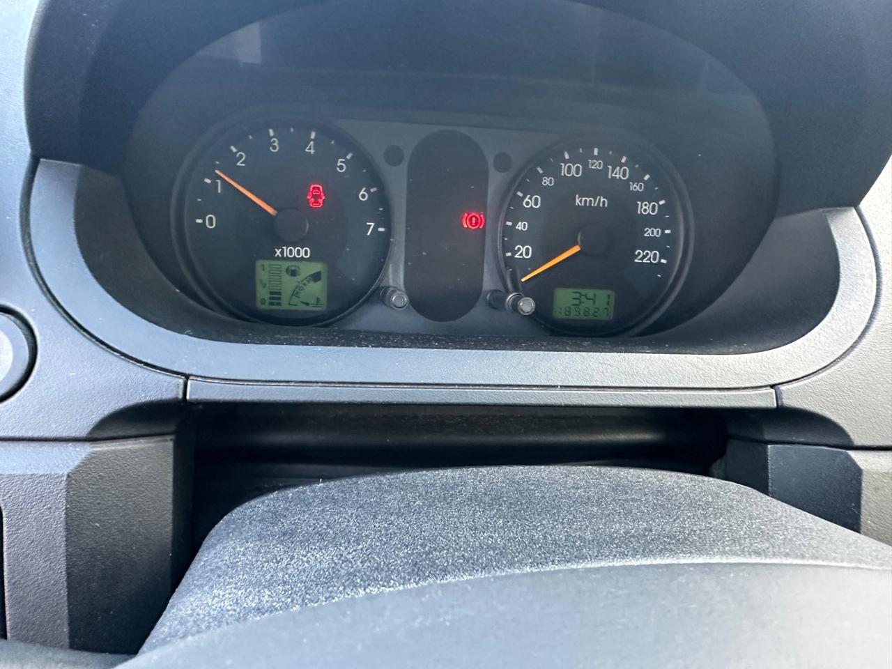 Ford Fiesta 1.2 benz 2004 NEOPATENTATI