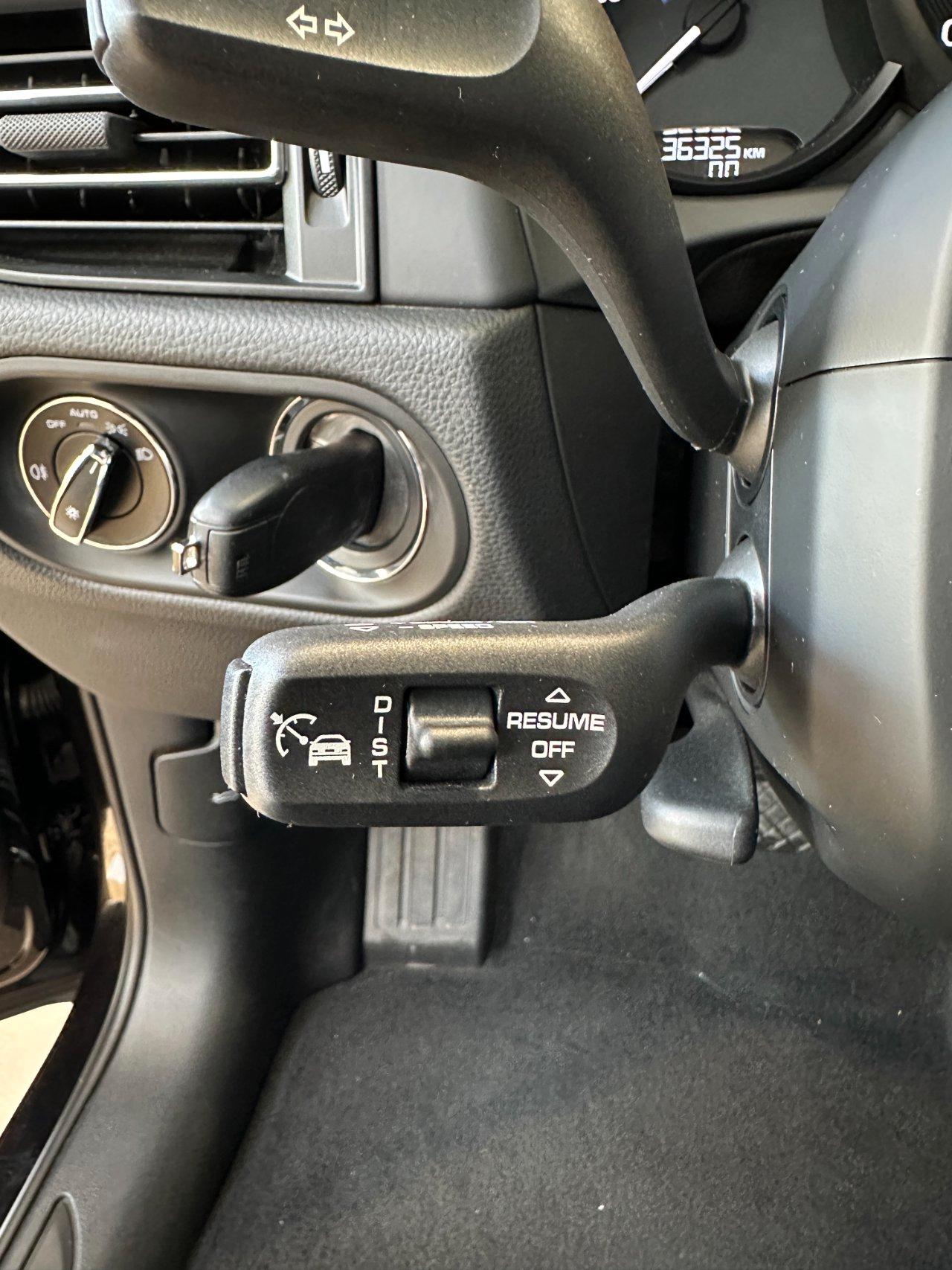 Porsche Macan 2.0 PDK - 21"-Tetto-Camera 360-PASM-PDLS-Scarichi