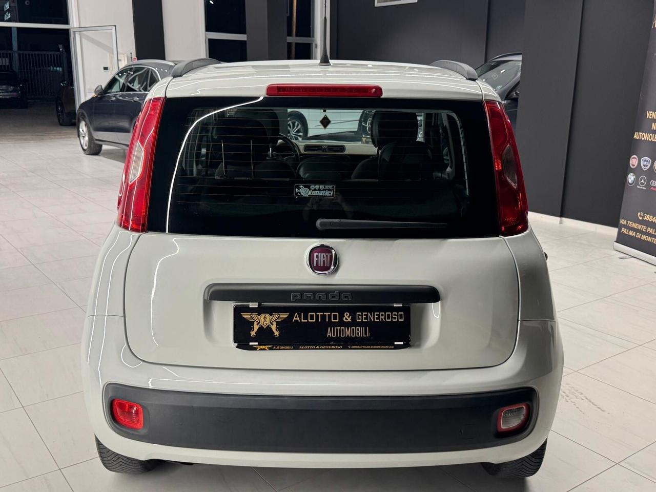 Fiat Panda 1.3 MJT 75 CV Lounge 2014