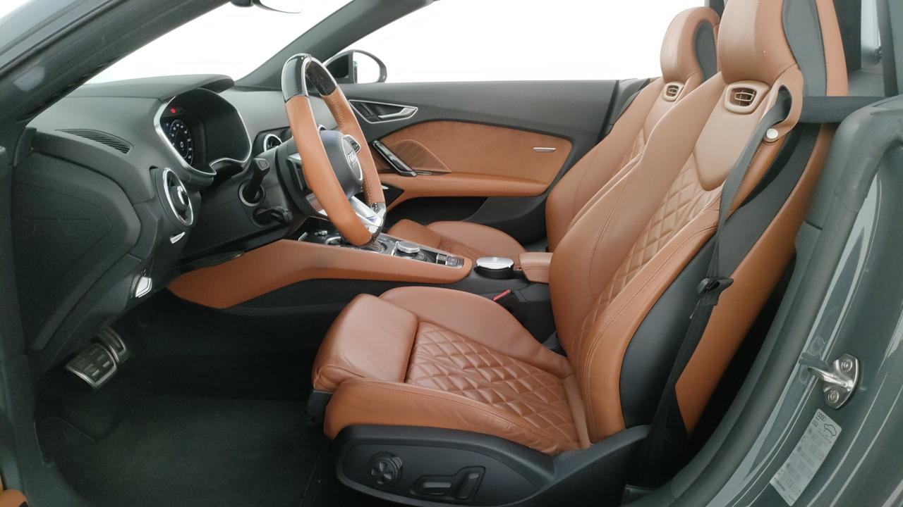 AUDI TT Roadster 2.0 tdi S line quattro s-tronic
